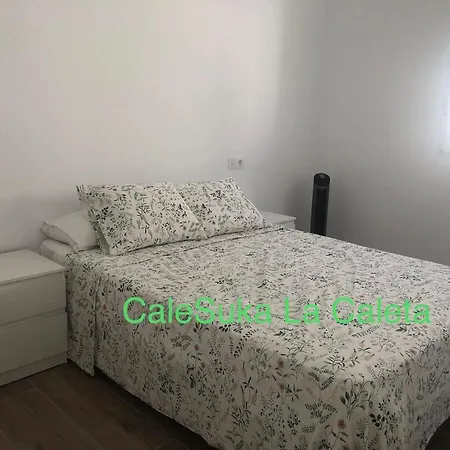 Апартаменты Calesuka La Caleta Кадис